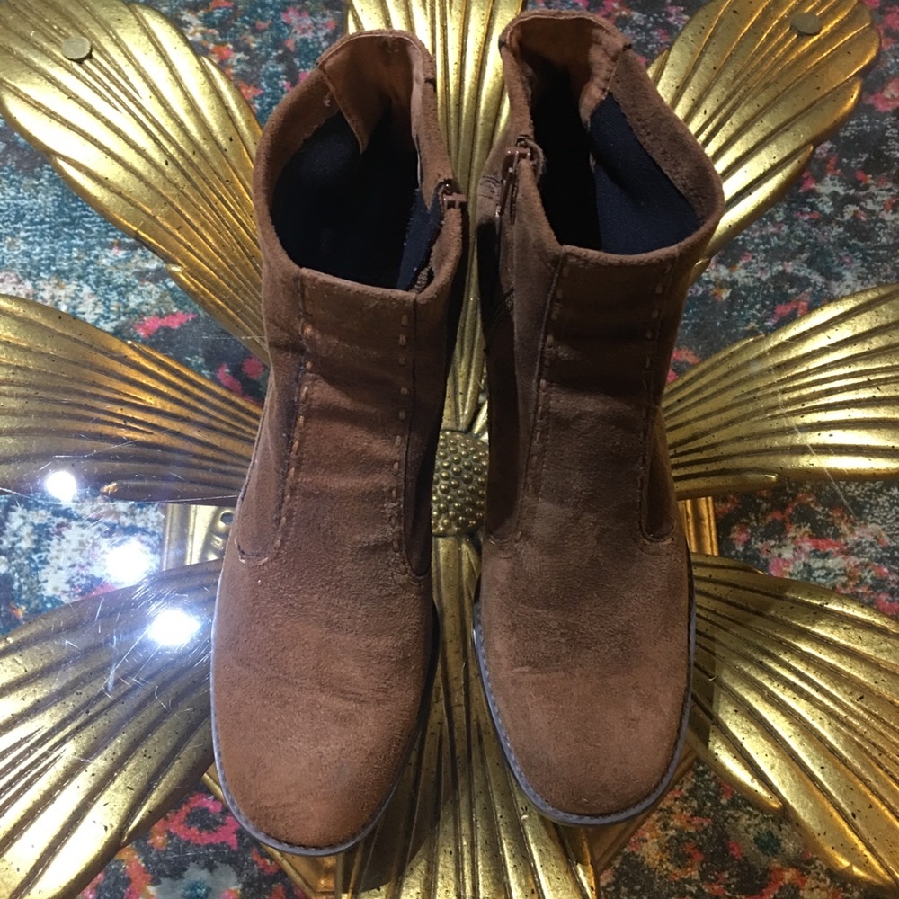 Boots - suede